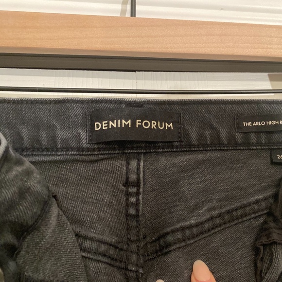 Aritzia Denim Forum High Rise Jeans - Black - Picture 1 of 10